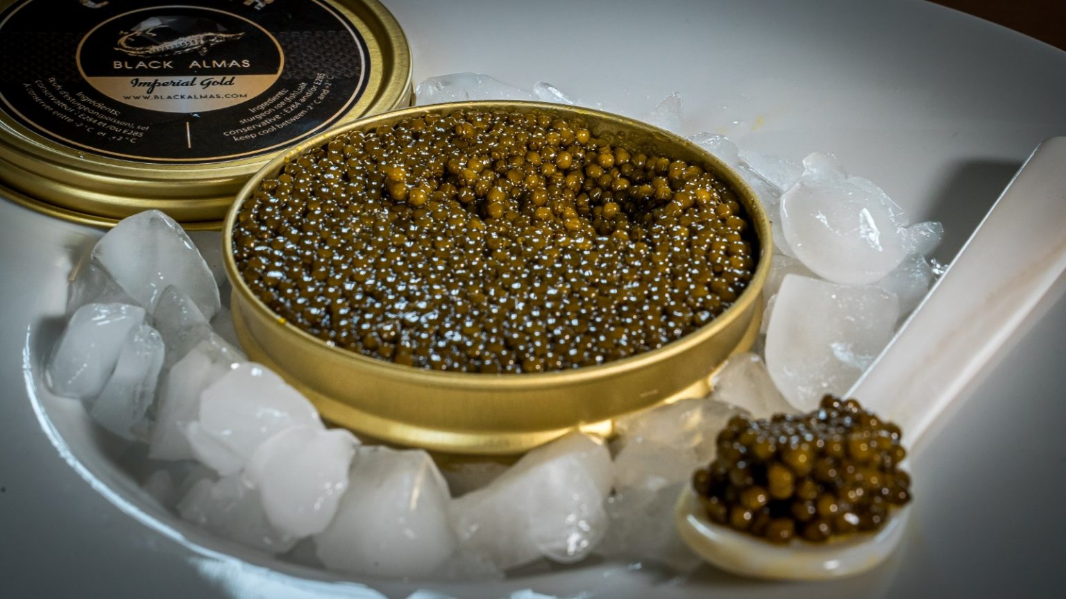 Imperial Gold Caviar Large choice of caviar at Black almas