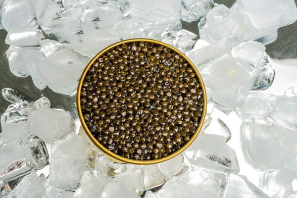 Caviar Beluga Royal · Caviar Osciètre Impérial. Saumons. Saumon fumé