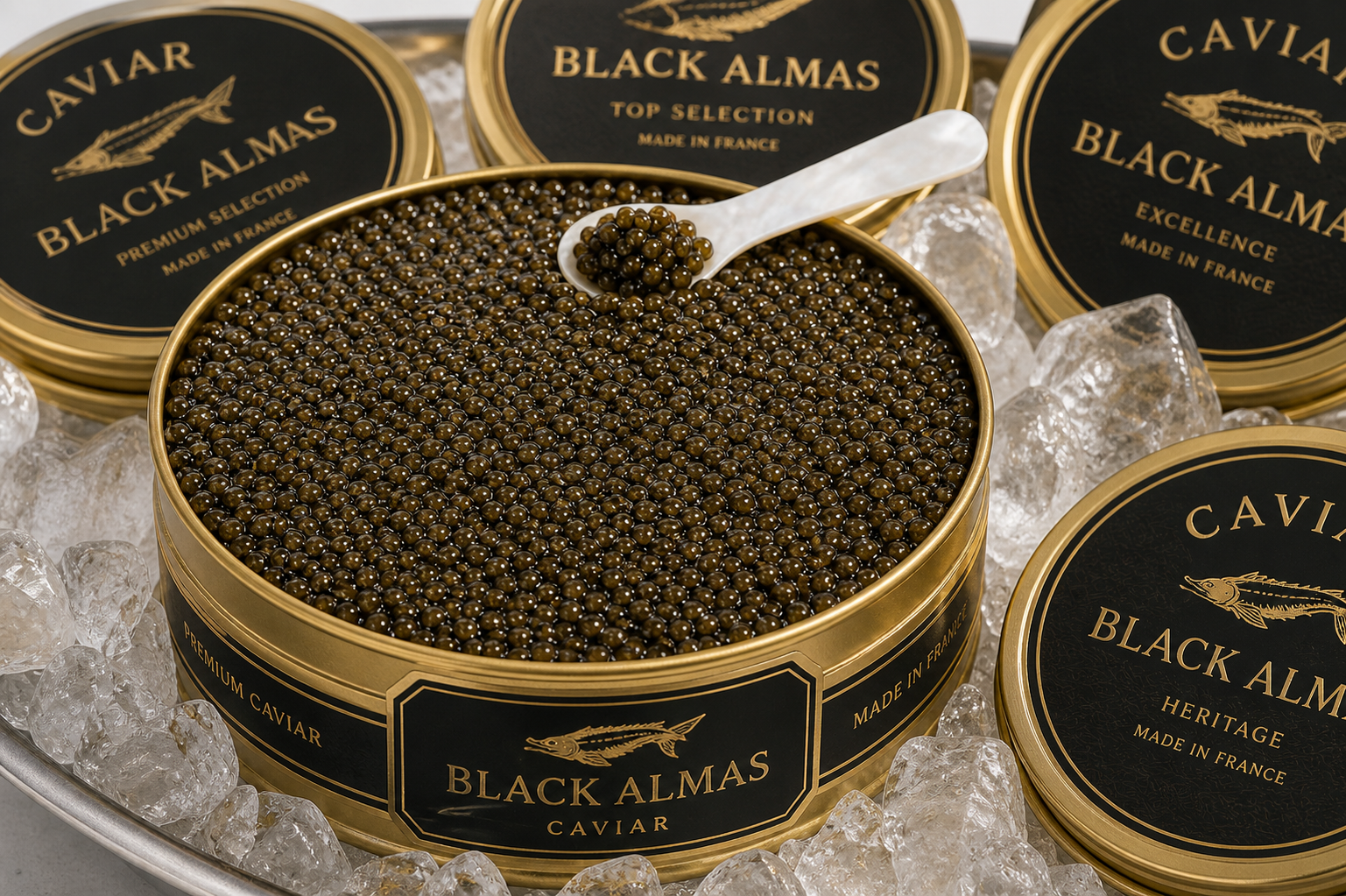 La dégustation du caviar à la cuillère